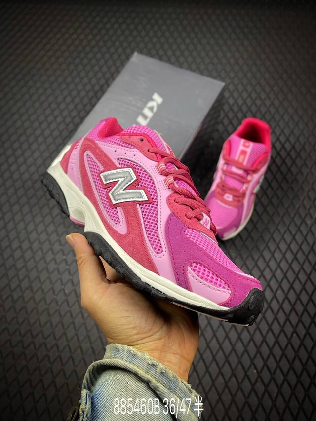 B 新百伦 2025年新款 New Balance 204L 2025年夏季登场：复古薄底鞋重塑都市运动美学时尚运动跑步鞋，以复古薄底设计与室内足球鞋灵感，打造