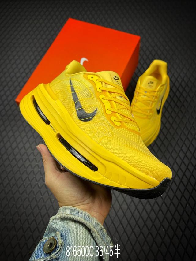 C Nike Air Zoom Vomero Premium 耐克网面厚底气垫跑鞋 货号： Hq2050-012 . 尺码：36 36.5 37.5 38 38
