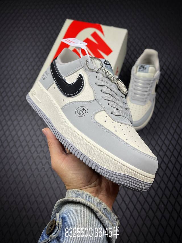 C 公司级Nike Air Force 1‘07 原楦头原纸板 打造纯正低帮空军版型 专注外贸渠道 全掌内置蜂窝气垫 原盒配件 原厂中底钢印、拉帮完美 货号:D