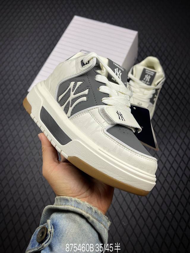 B New York Yankees X Mlb Chunky Liner Low 学长鞋系列低帮老爹风轻量增高厚底百搭休闲运动板鞋 魔术贴 010470Ase