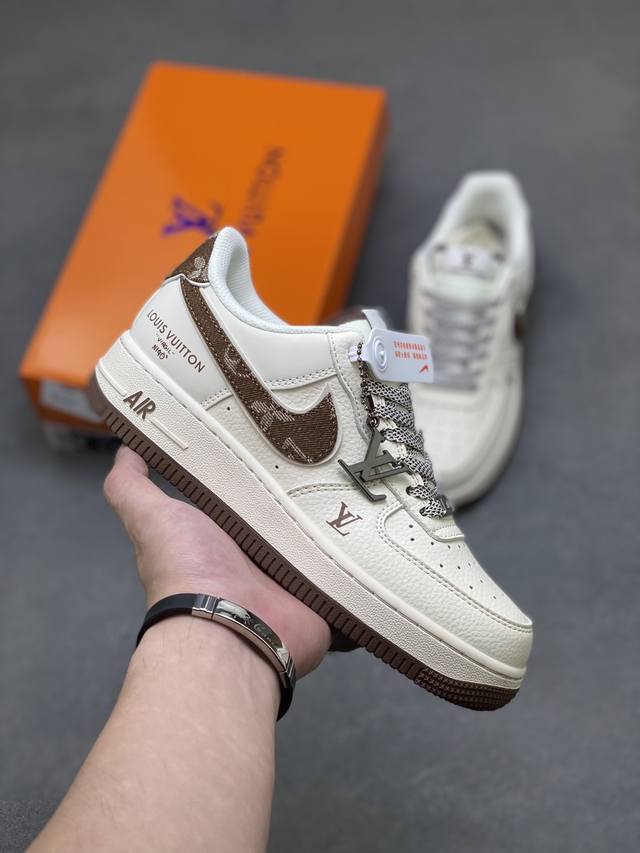 海外限量发售！公司级Nike Air Force 1 '07 Low 空军一号低帮 运动鞋 休闲鞋 折边针车 工艺难度大 原楦头原纸板 原装鞋盒 定制五金配件