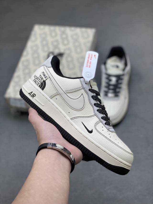 海外限量发售！公司级Nike Air Force 1 '07 Low 空军一号低帮 运动鞋 休闲鞋 折边针车 工艺难度大 原楦头原纸板 原装鞋盒 定制五金配件