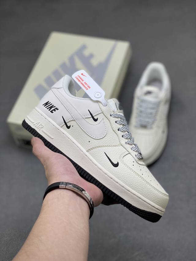 海外限量发售！公司级Nike Air Force 1 '07 Low 空军一号低帮 运动鞋 休闲鞋 折边针车 工艺难度大 原楦头原纸板 原装鞋盒 定制五金配件