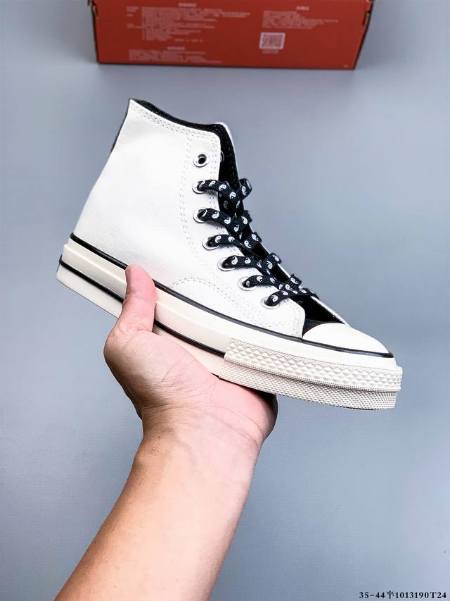 硫化工艺 匡威 Converse Chuck Taylor All Star 1970 Hi高帮硫化休闲运动板鞋“太极白黑” 正确硅蓝中底几率过验中国特色元素，