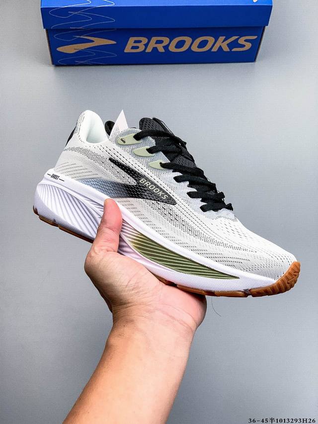 新品主推公司级高品质 布鲁克斯Brooks Ghost 幽灵 17 搭载 Dna Loft V3 氮气超临界 真爆 发泡中底，实现软弹平衡。氮气注入形成密闭气囊