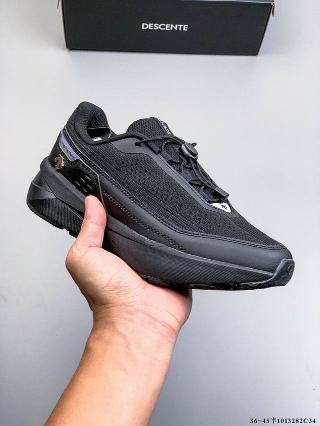 公司级！迪桑特Descente Running系列 Dfluid D F 系带防滑 低帮训练长跑休闲跑步鞋 1013282C34