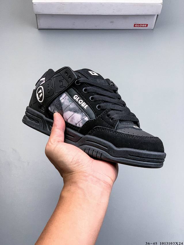 经典Globe Fusion滑板鞋 厚鞋舌面包鞋 耐磨大底 1013103X24