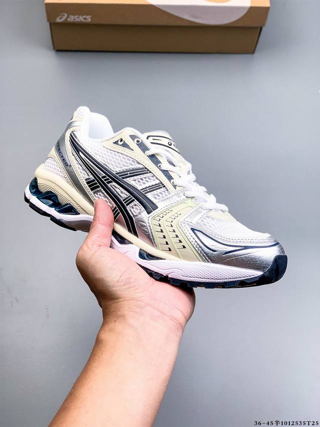 采用环保太空合成革配合透气网眼布鞋面材质#中底3D可视Gel缓震胶效果#升级Eva全新缓震中底部位科技组合耐磨橡胶外底片13年前经典首度回归,复刻魅力难挡！日本