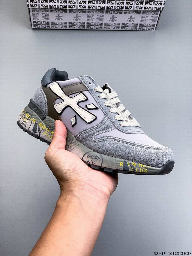 Premiata 普拉米亚达 意大利鞋履品牌.打造出一款休闲 时尚运动鞋鞋面采用磨砂牛皮拼接尼龙面料、舒适透气的牛皮垫脚、原版超轻大底 1012313H28