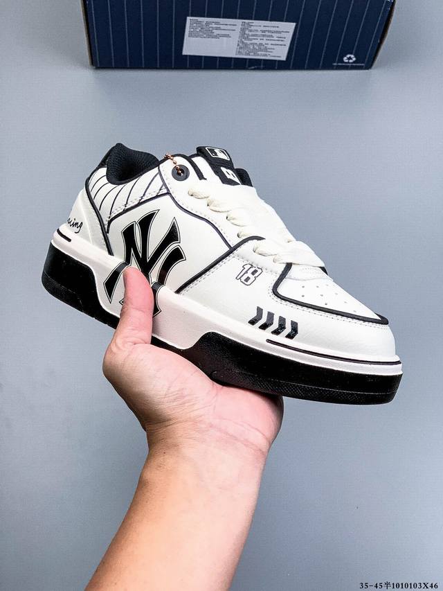 公司级[定制球鞋] Mlb纽约洋基队 潮流密码街头涂鸦喷绘手绘学院耐磨增高风低邦板鞋男女同款 该定制鞋选用原鞋为Mlb纽约洋基队厚底耐磨增高低帮板鞋，以涂鸦为灵