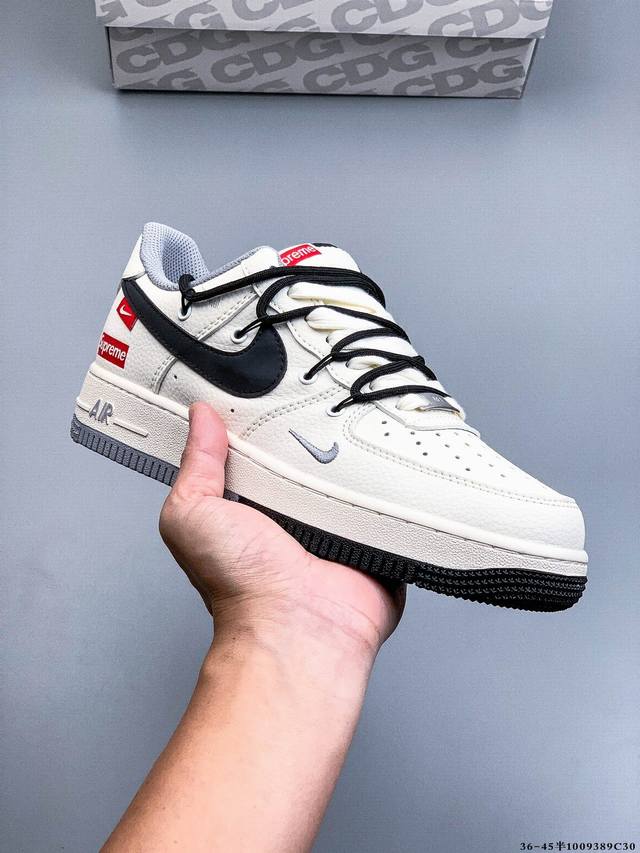 原楦数据纸版，采用硬质优质皮革鞋面材质，内置全掌Air Sole气垫。耐克 Nike Air Force 1 Low 空军一号低帮经典百搭休闲运动板鞋 1009