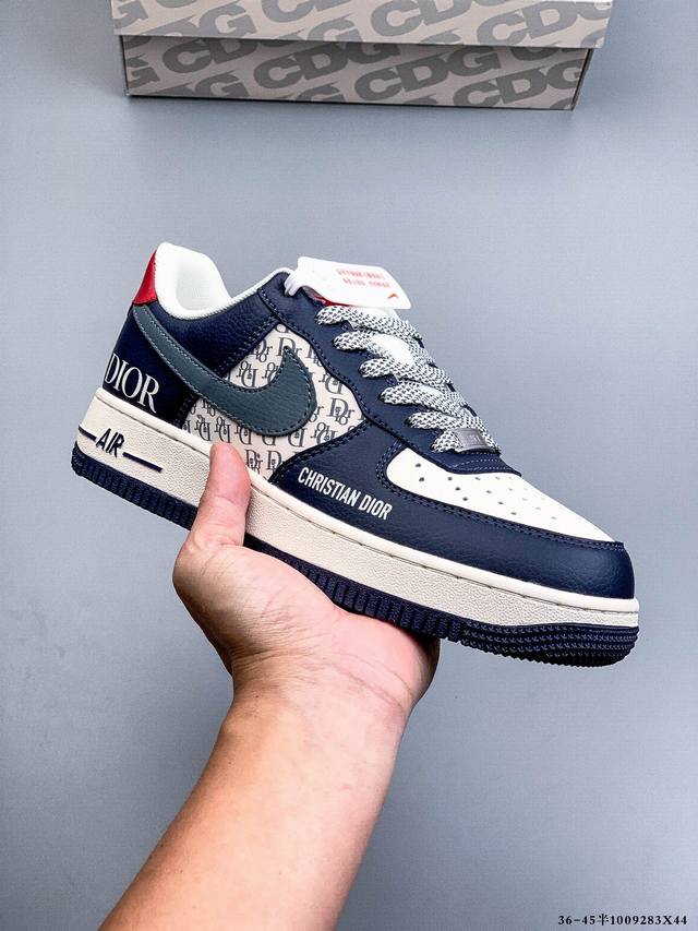 纯原版本 原楦数据纸版，采用硬质优质皮革鞋面材质，内置全掌Air Sole气垫。耐克 Nike Air Force 1 Low 空军一号低帮经典百搭休闲运动板鞋