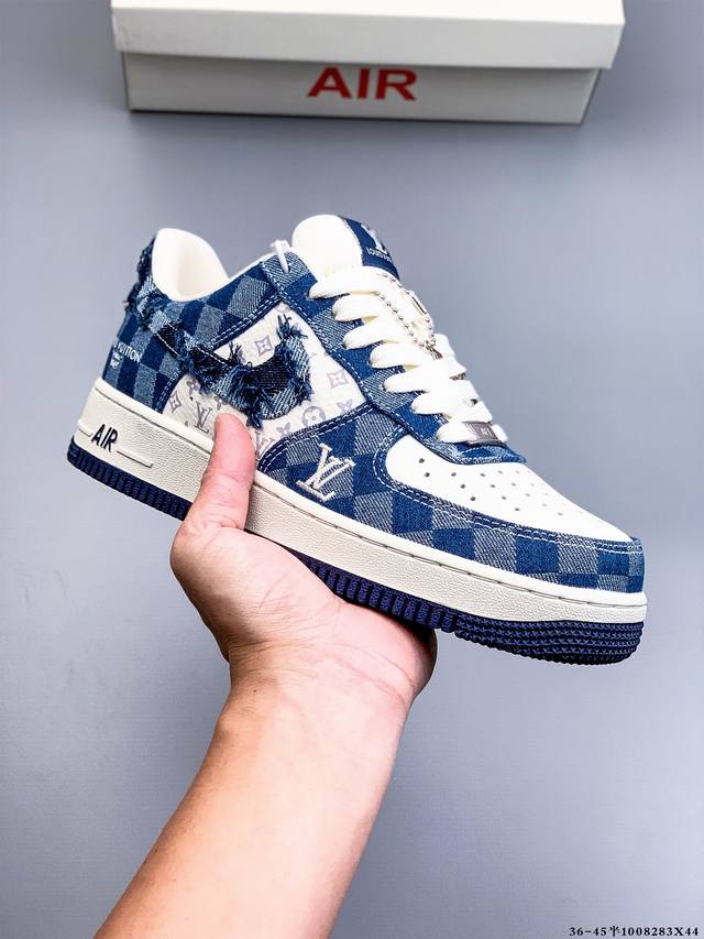 纯原版本 原楦数据纸版，采用硬质优质皮革鞋面材质，内置全掌Air Sole气垫。耐克 Nike Air Force 1 Low 空军一号低帮经典百搭休闲运动板鞋