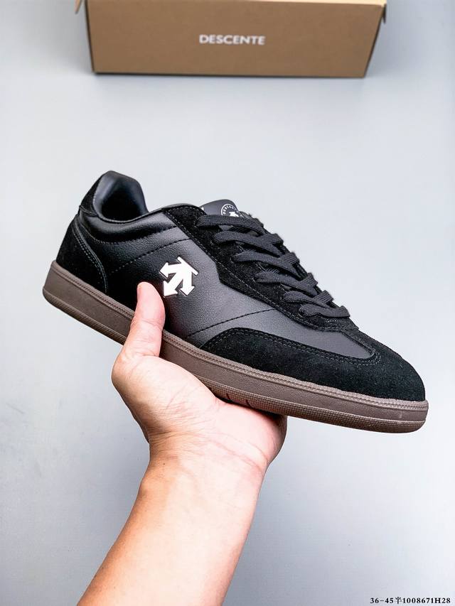 公司级！迪桑特Descente Chron Court Sb 复古轻质 耐磨低帮 生活休闲鞋 1008671H28