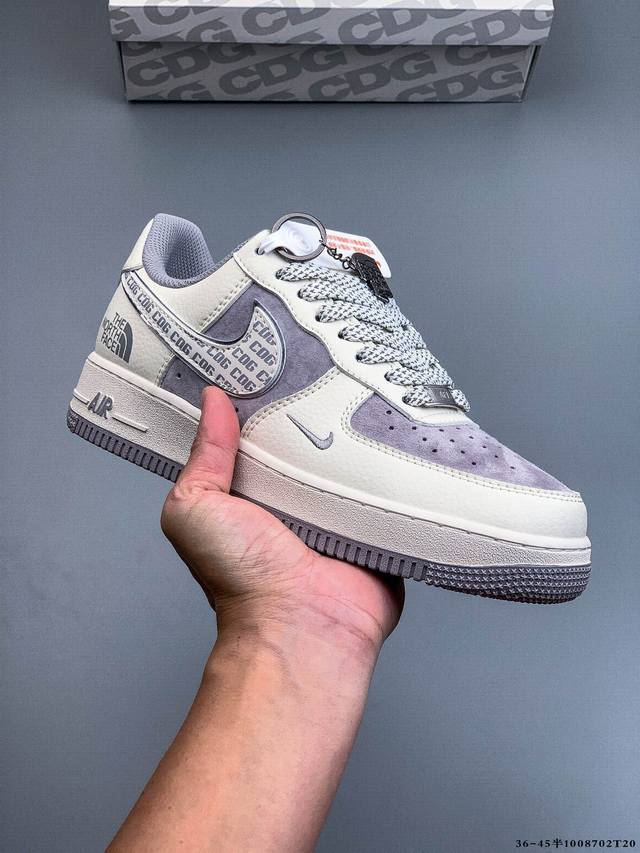 特价！原楦数据纸版，采用硬质优质皮革鞋面材质，内置全掌Air Sole气垫。耐克 Nike Air Force 1 Low 空军一号低帮经典百搭休闲运动板鞋 8