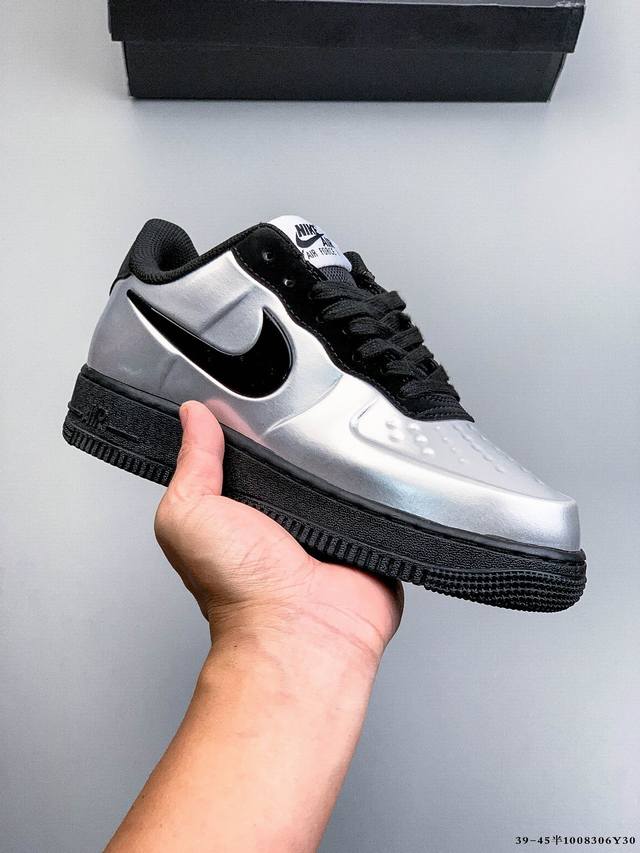 原楦数据纸版，采用硬质优质皮革鞋面材质，内置全掌Air Sole气垫。耐克 Nike Air Force 1 Low 空军一号低帮经典百搭休闲运动板鞋 1008