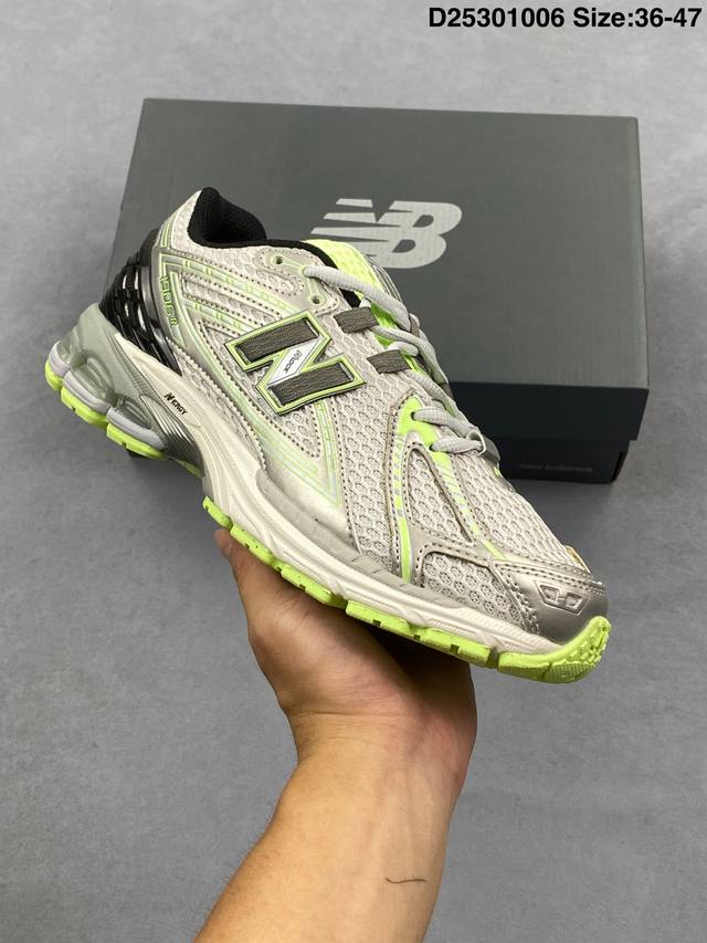 新百伦New Balance 1906 复古跑鞋 小红书爆款 Nb1906这双鞋确实是Nb家经典复古款式之一，以全新科技诠释，成功打造1906鞋款，鞋面在保持1