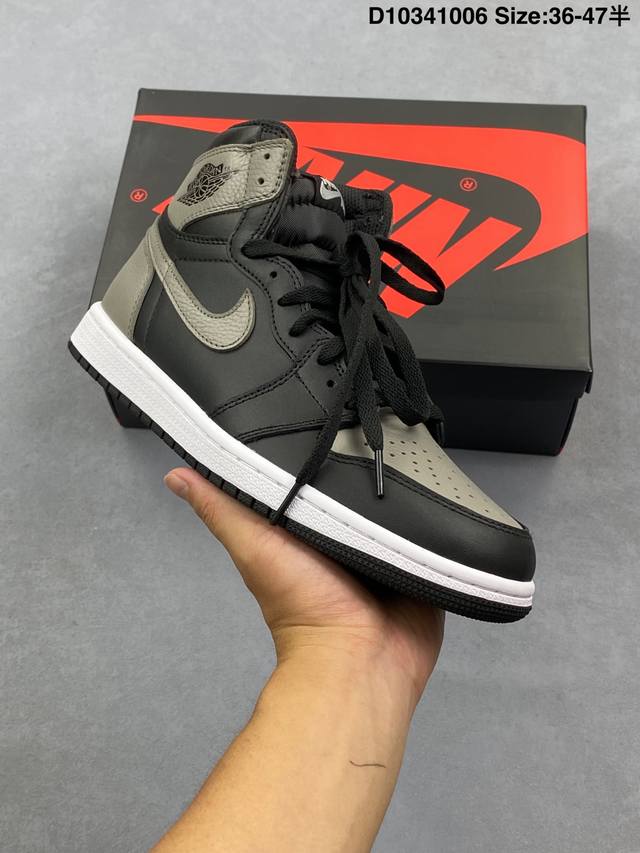 新F版Air Jordan 1 Retro High Og 高帮 黑曜石 原装纸板原楦开发 极致鞋型一眼正即视感 独家私模原档案开模，自动区别市面版本 全鞋采用