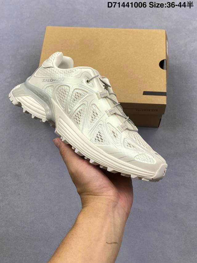 Salomon Xt-Whisper Void 萨洛蒙户外越野跑鞋 鞋面采用Sensifit贴合技术 全方位贴合包裹脚型 鞋跟部鞋底牵引设计 提供强大的抓地性能