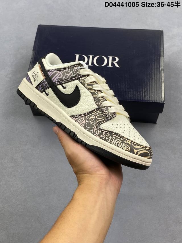 耐克Nike Sb Dunk Low 扣篮系列 复古低帮休闲运动滑板板鞋。采用脚感柔软舒适Zoomair气垫，有效吸收滑板等极限运动在落地时带来的冲击力，为街头