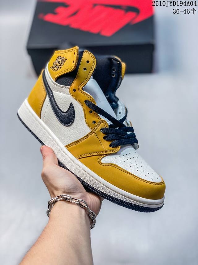 乔丹Air Jordan 1 Low Aj1 乔1高帮复古文化休闲运动篮球鞋 010540Asuwi半 36-46 10Jyd194A04