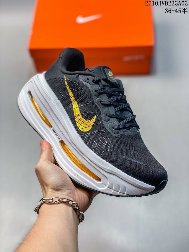 公司级Nike Vomero Premium 耐克 舒适减震防滑 低帮跑步鞋 全掌Reactx泡绵中底 前掌和后跟还配备了Air Zoom气垫单元 据说跑起来更