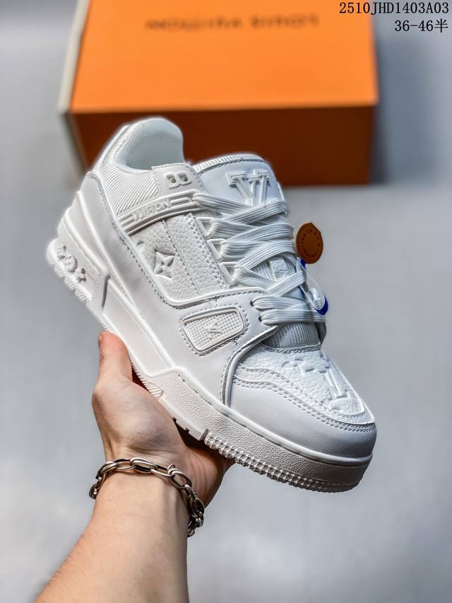 真标全新Lv路易威登Louis Vuitton Trainer Sneaker Low休闲运动文化百搭板鞋 尺码:见图 编码；10Jhd 3A03