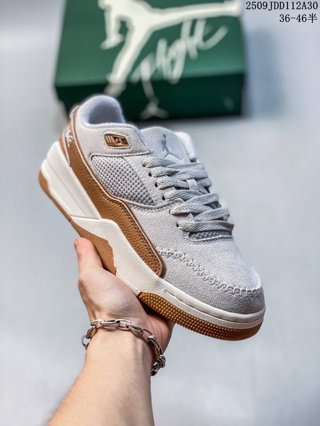 Jordan 乔丹 男女鞋真标半码制，升级原楦原纸版数据开发版型，采用猪巴革组合牛剖革饰片鞋面材质，缜密定位拉帮及注胶效果，中底Pu缓震组合防滑耐磨橡胶外底简约