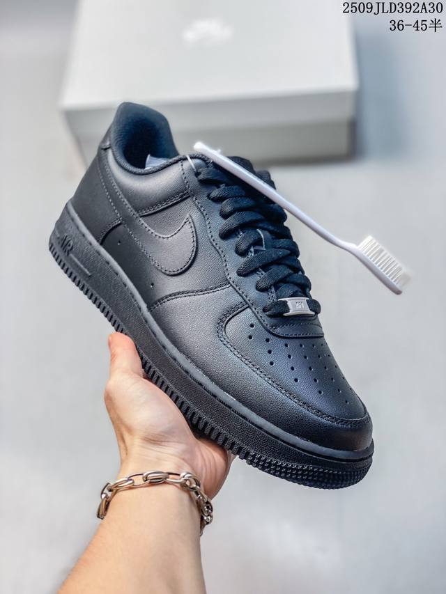 公司级带半码 海外限量发售！公司级Nike Air Force 1 '07 Low 空军一号 低帮 运动鞋 休闲鞋 折边针车 工艺难度大 原楦头原纸板 原装鞋盒