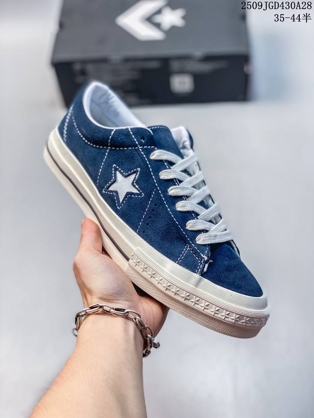 Stussy X Converse Chuck 70 Hi 全新联名鞋款 海外地区同步发售 美国潮牌 斯图西Stussy与匡威Converse联手打造 该鞋最大