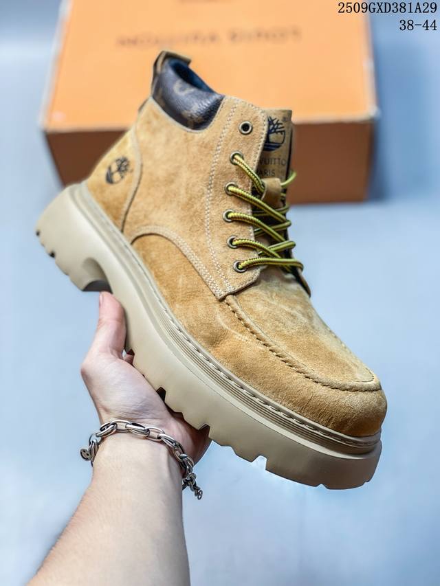 Lv X Timberland Lv联名添柏岚大黄靴 顶奢流量品牌与时代经典的结合之作 #代购专供品质 高弹Modern 外置防滑橡塑发泡超轻大底 系带设计 穿