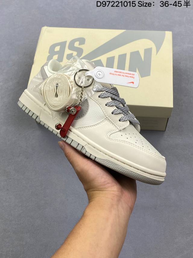 Nike 耐克 男女鞋真标半码制，升级 版原厂更新数据窄楦翘头版型，采用牛巴磨砂革组合荔枝纹头层皮饰片面材质，鞋垫嵌Eva缓震物料及Air Zoom真气垫，正确