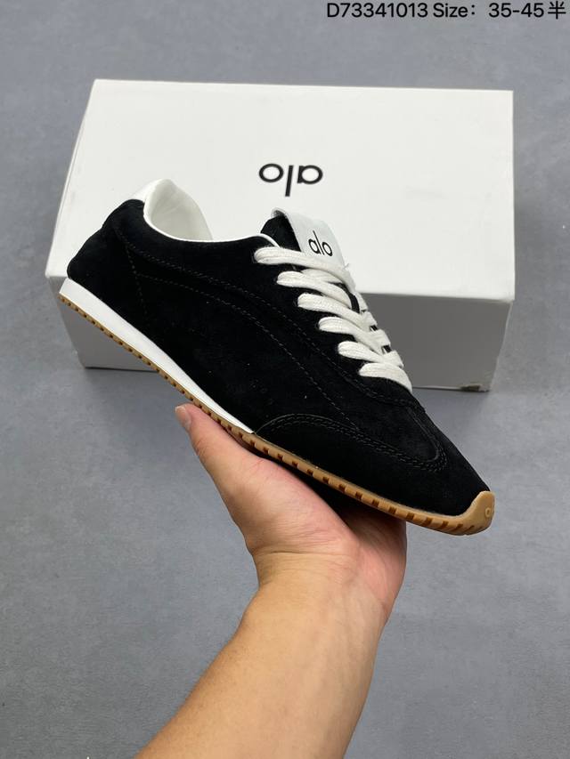 Alo Yoga Recovery Mode 舒适简约小白鞋 防滑耐磨 低帮 厚底增高运动板鞋 尺码：36 37 38 39 40 41 42 43 44 45