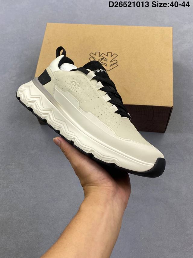新品 Kolon Sport 可隆 Movealpha 防滑 防水 圆头 户外鞋 徒步户外运动鞋 露营 稳定徒步越野鞋。Kolon Sport 可隆户外 创立于