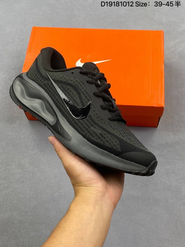 Nike耐克 Journey Run 男子款公路透气缓震跑步鞋 货号:Fj7765-104 尺码:36 36.5 37.5 38 38.5 39 40 40.5