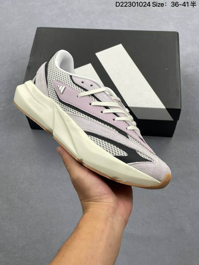 阿迪达斯 Adidas 流光跑鞋Lightblaze超轻防滑跑鞋男女同款新款轻运动鞋，Adidas Sportswear 专为 Z 时代流动青年打造的舒适极简搭