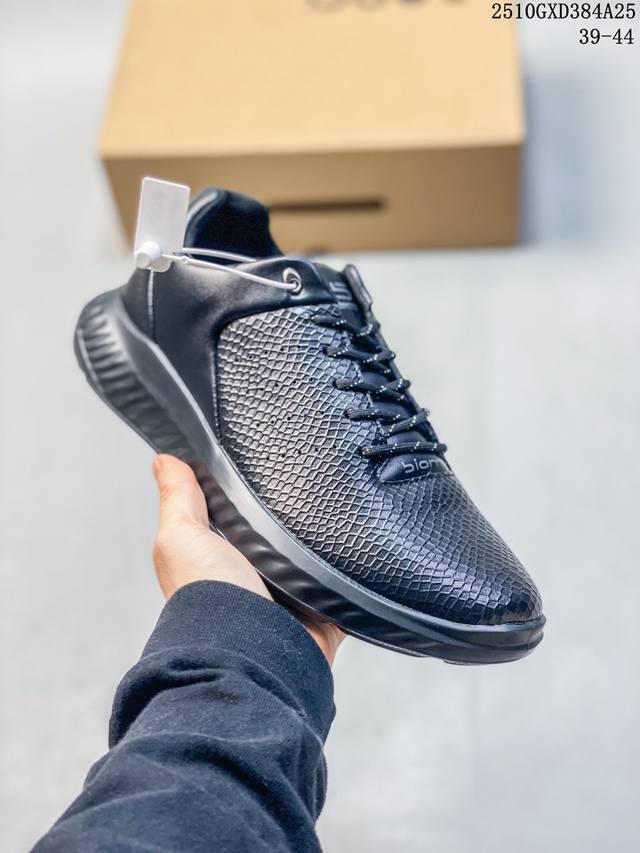 公司级 Ecco爱步 小红书爆款 皮鞋 新款百搭休闲款 Ecco 爱步男士户外休闲鞋透气轻质系带轻便老爹运动鞋。Ecco爱步是世界四大休闲鞋类品牌之一，总公司设