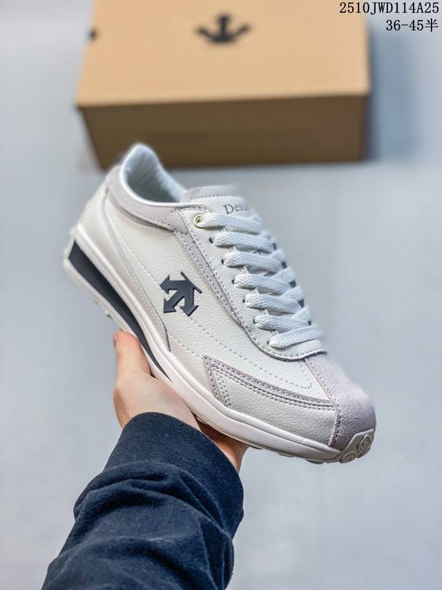 真标带半码 自营 迪桑特Descente Cron Racer 复古风 低帮 运动休闲鞋户外 尺码：如图 编码：10Jwd114A25