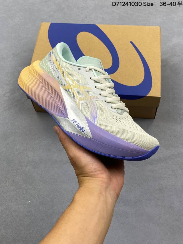 Asics Novablast 5 Le轻量跑鞋 低帮轻量透气缓震休闲运动跑步鞋 货号:1012B815-001 尺码:看图所示 编码：D71241030