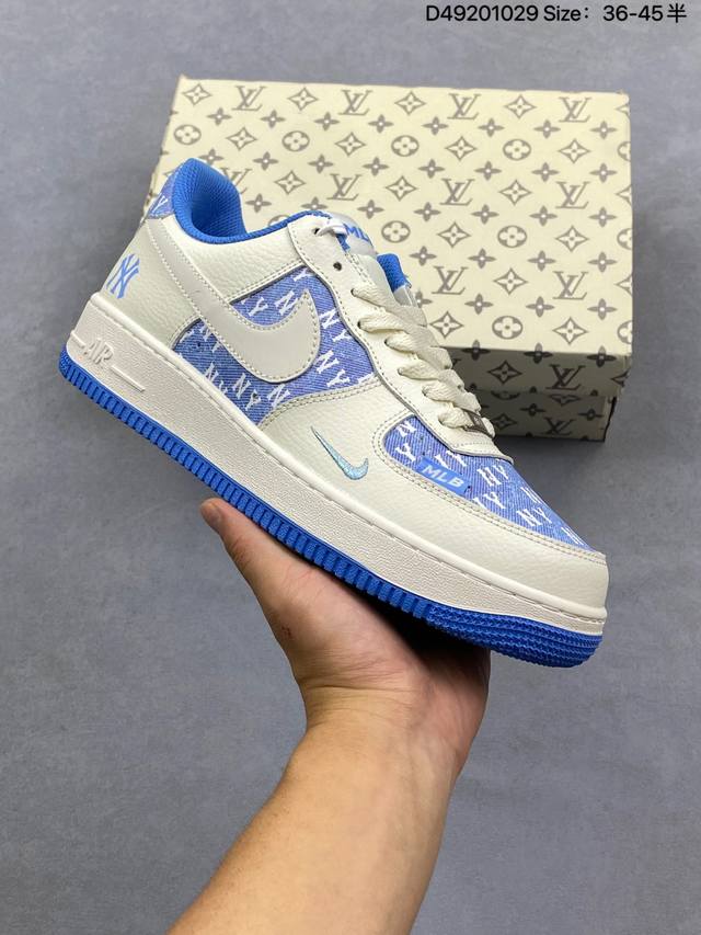 Nike Air Force 7 原楦头原纸板 打造纯正低帮空军版型 专注外贸渠道 全掌内置蜂窝气垫 原盒配件 原厂中底钢印、拉帮完美 货号:Cw2288-11