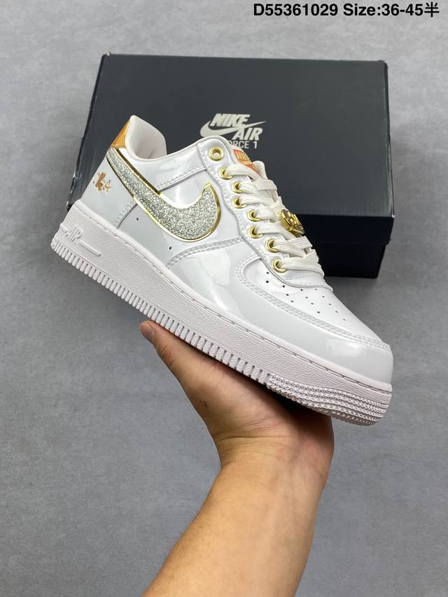 耐克 Nike Air Force 1 Low Luxe 空军一号低帮厚底休闲运动板鞋 鞋款以1982年原版经典的 Air Force 1 Luxe 为蓝本，继