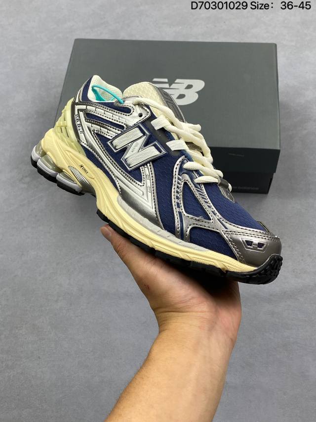 公司级New Balance M1906系列复古单品宝藏老爹鞋款 公司级版本复古元素叠加 质感超级棒 楦版型材料细节做工精细 作为Nb最经典的档案鞋型之一 与