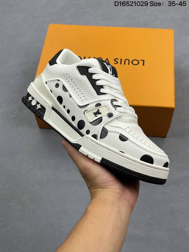 Lv Arch Light Sneaker 休闲运动文化百搭篮球板鞋 尺码：看图所示 编号：D16521029