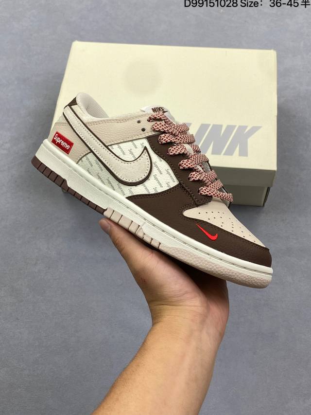 Nike Dunk Sb Low 全新配色 Supreme联名 定制Dunk Sb顾名思义，具有经典的Dunk血缘，又注入了更多的时尚元素。相较于普通的Dunk