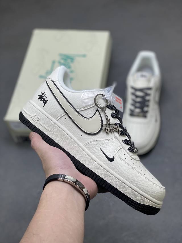海外限量发售！公司级Nike Air Force 1 '07 Low 空军一号低帮 运动鞋 休闲鞋 折边针车 工艺难度大 原楦头原纸板 原装鞋盒 定制五金配件