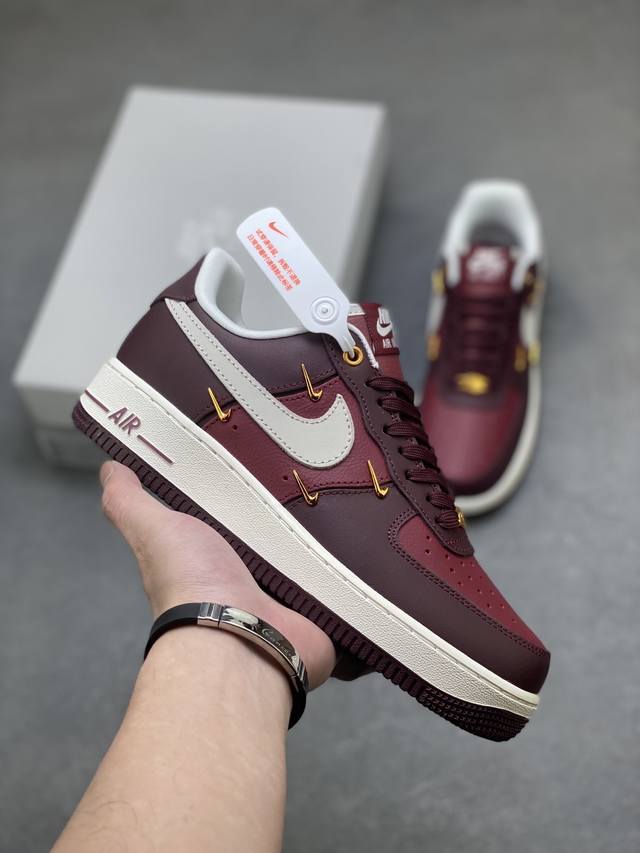 海外限量发售！公司级Nike Air Force 1 '07 Low 空军一号低帮 运动鞋 休闲鞋 折边针车 工艺难度大 原楦头原纸板 原装鞋盒 定制五金配件