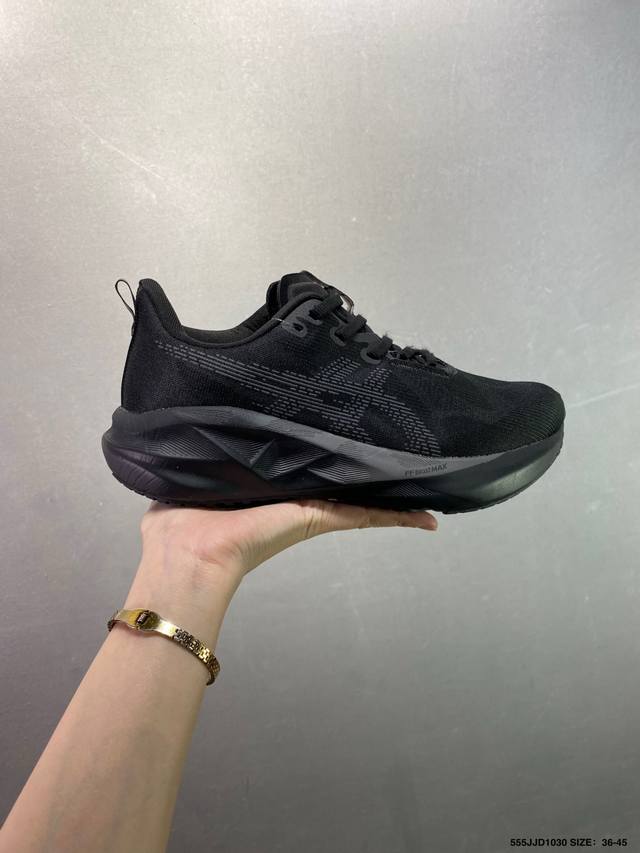 Asics Novablast 5 Le轻量跑鞋 低帮轻量透气缓震休闲运动跑步鞋 货号:1011B974-250 尺码:36 37 37.5 38 39 39.