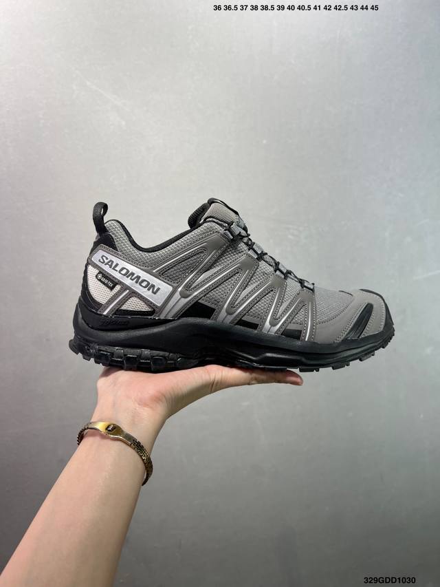 公司级萨洛蒙Salomon Xt-Street 户外网面运动机能专业跑步鞋 公司级版本 通过不同的几何纹路设计与不同密度的外底材质有机结合将抓地力与耐久 性充分