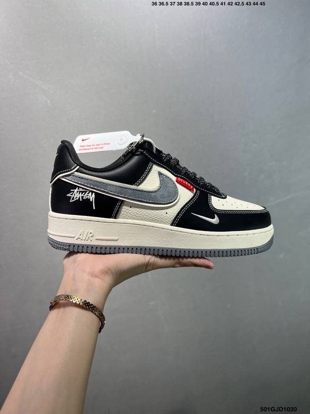 公司级Nike Air Force1 07 Low 联名 定制空军 #原楦头原纸板 打造纯正空军版型 #专注外贸渠道 全掌内置蜂窝气垫 #原盒配件 原厂中底钢印