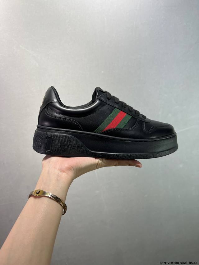 公司级古驰系列 古驰 Gucci Yy 古驰小白鞋板鞋 货号：602129-04Gg-O9085Gucci小蜜蜂 经典款休闲运动板鞋 Size：35～45 Id